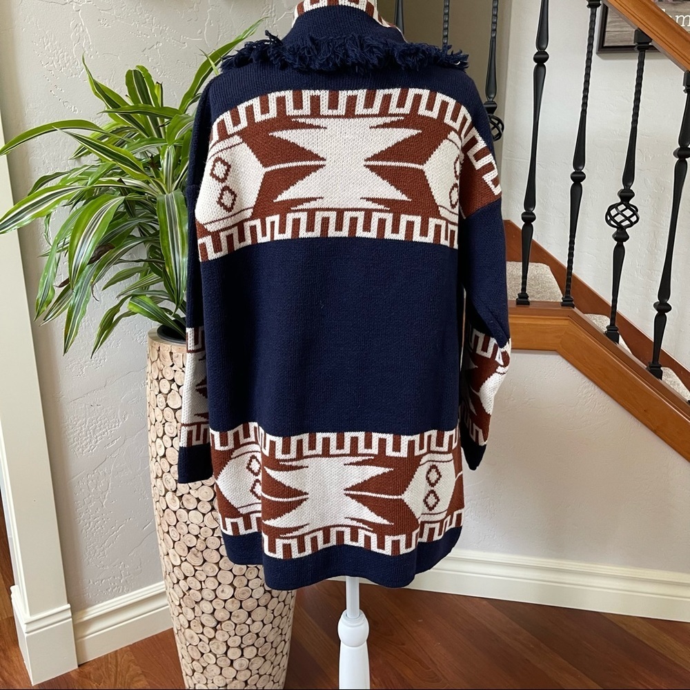 Cocogio Womens Navy Blue Aztec Print Fringe Wool Blend Long Cardigan New! - Picture 4 of 8